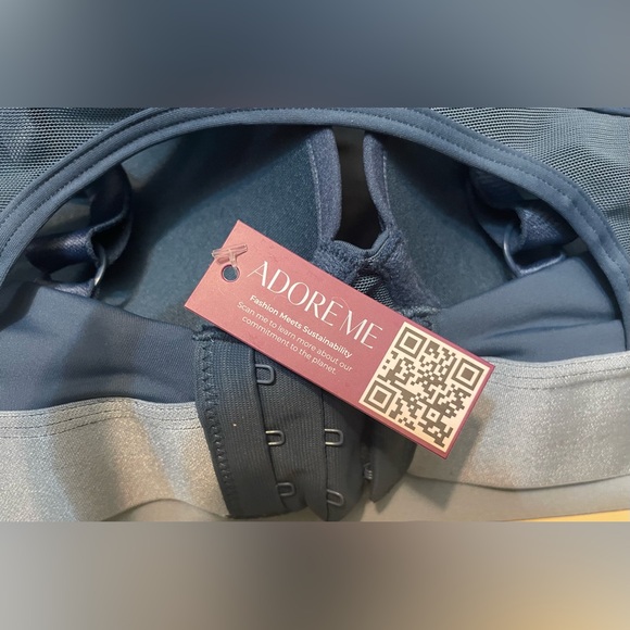 Adore Me
Women's Micah High-Impact Sports Bra. Size 34DD. NWT. - Picture 6 of 7